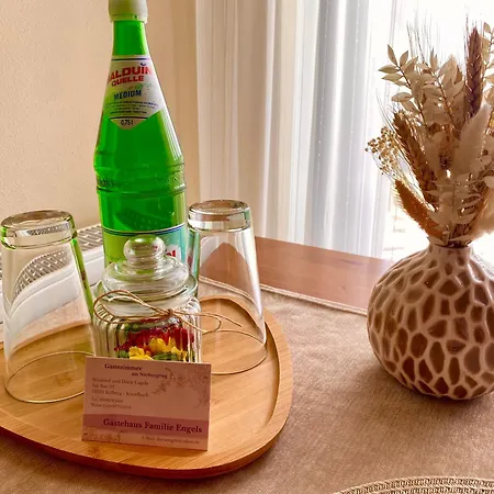 Zwei Stilvolle Gaestezimmer Mit Exklusivem Bad * 켈베르크