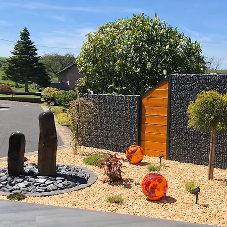 Zwei Stilvolle Gaestezimmer Mit Exklusivem Bad 홈스테이 켈베르크