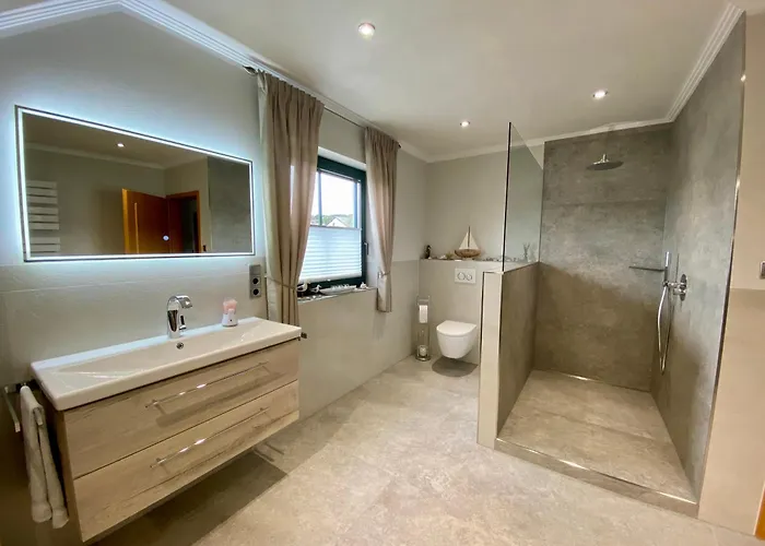 Zwei Stilvolle Gaestezimmer Mit Exklusivem Bad Habitación en casa particular