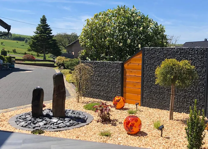 Zwei Stilvolle Gaestezimmer Mit Exklusivem Bad Habitación en casa particular Kelberg